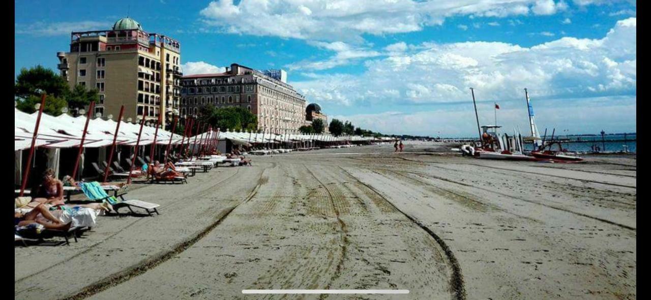 Ca Bonivento Daire Venedik-Lido Dış mekan fotoğraf